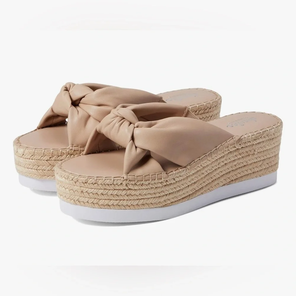 NWT SCOOP WEDGE Platform Heels By CHARLES BY CHARLES DAVID Nude Color, Size 6M